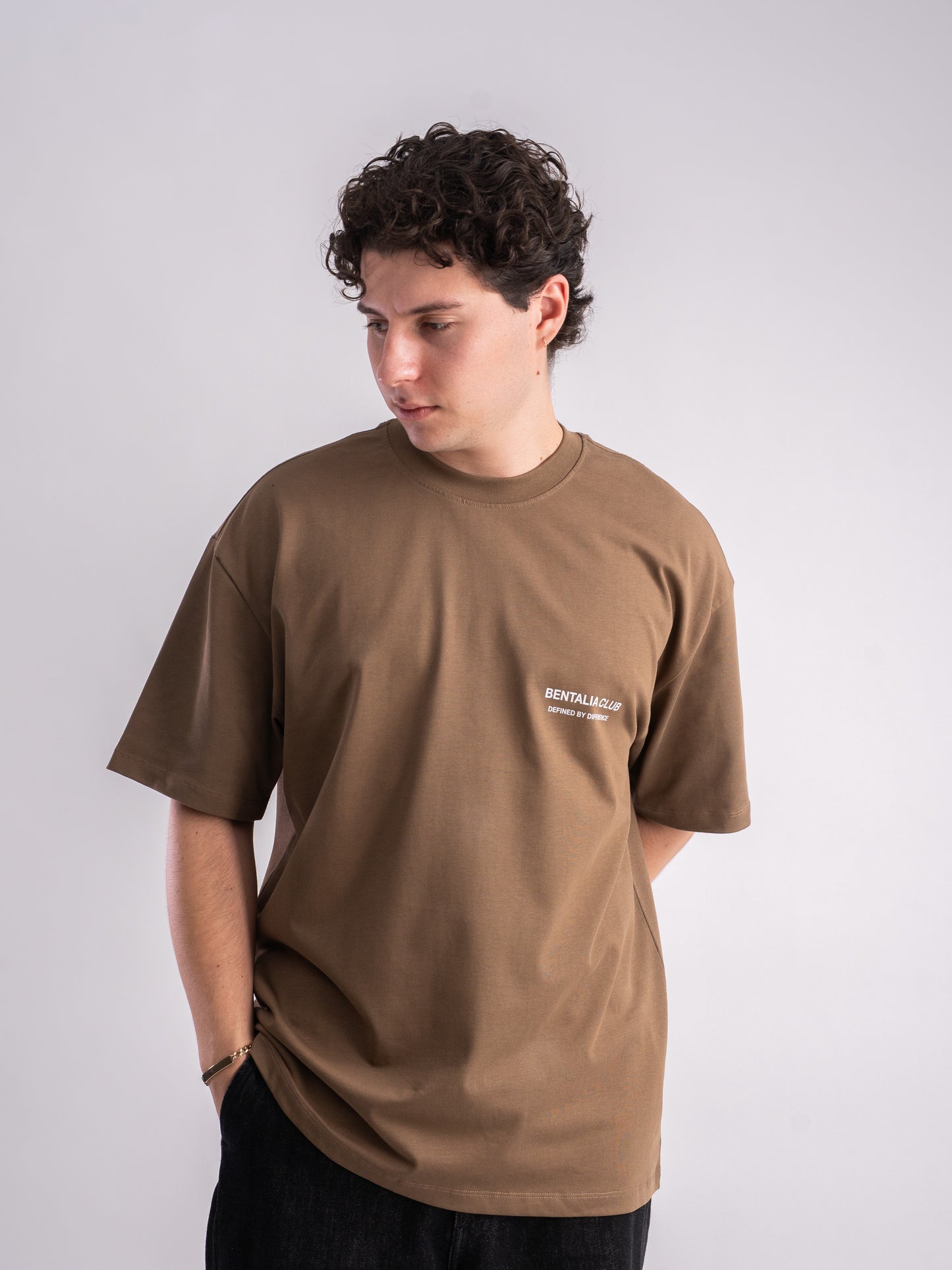 BENTALIA CLUB Oversized T-Shirt