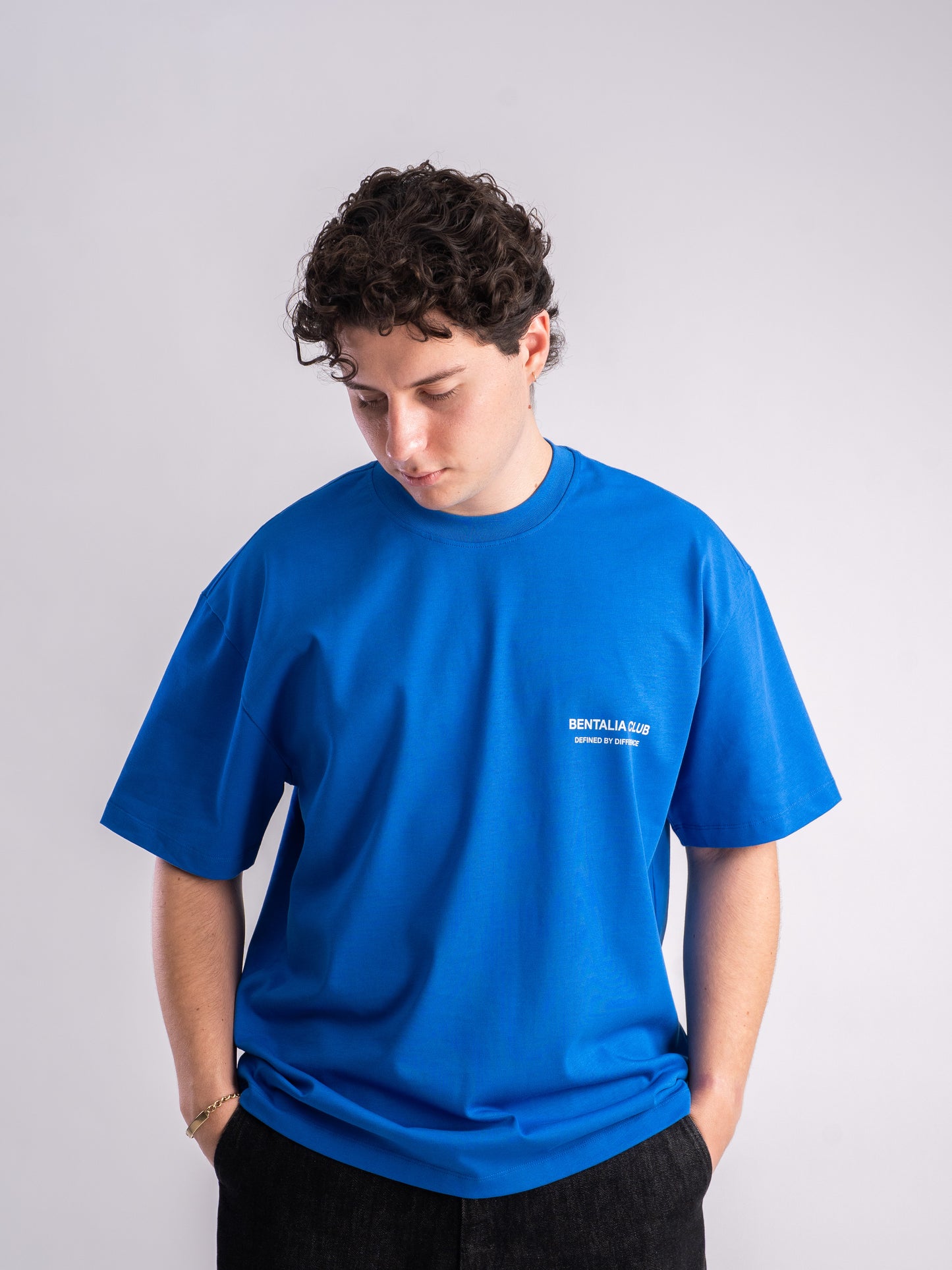 BENTALIA CLUB Oversized T-Shirt